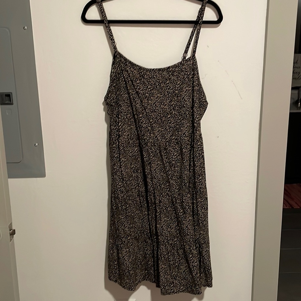 Patterned tiered swing dress